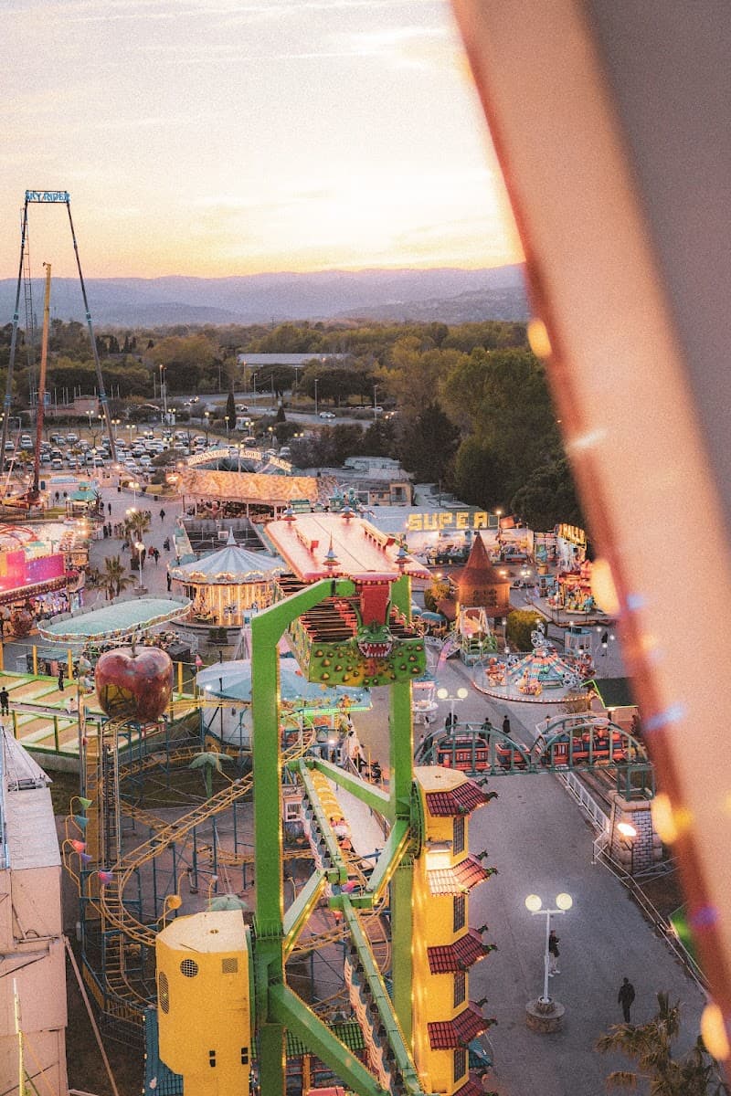 Azur Park (Evening Funfair)