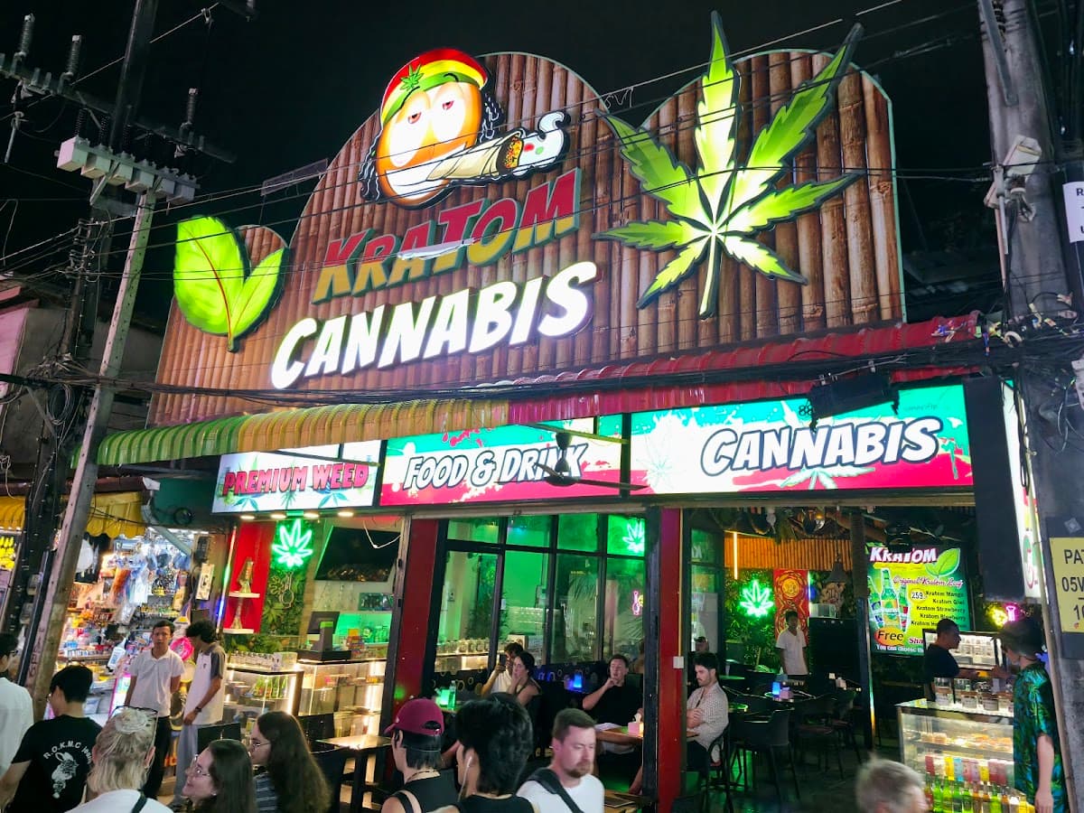 Bangla Road Nightlife