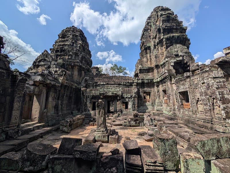 Banteay Kdei & Srah Srang Reservoir
