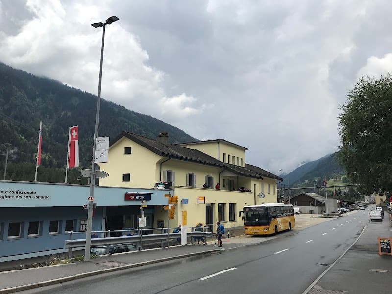 Bar in Stazione Airolo