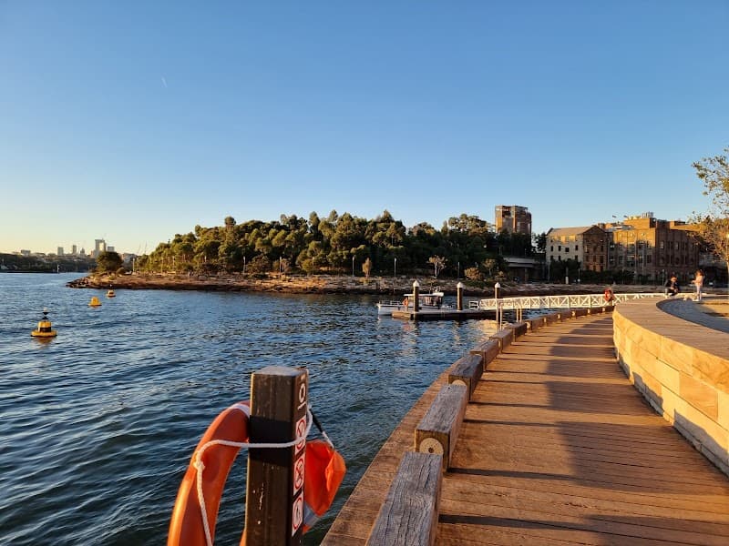 Barangaroo Reserve & Wulugul Walk