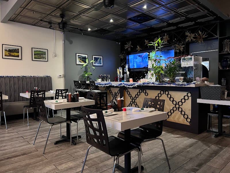 Basilic Vietnamese Grill (Halal-Friendly Options)