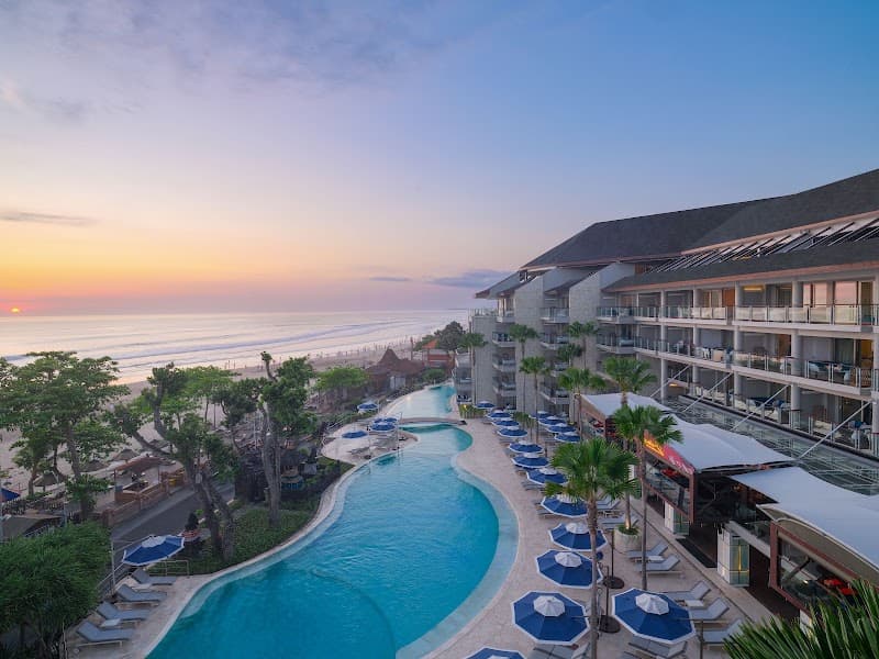 Beachfront Sunset at Double Six Area