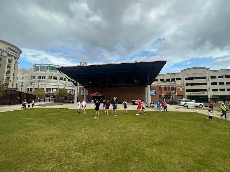 Beale Street & Handy Park (Daytime Stroll)