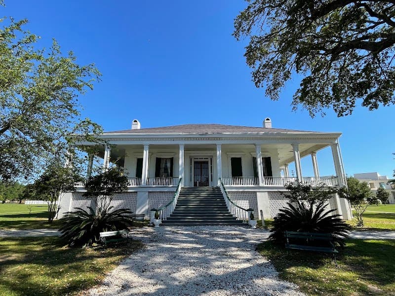Beauvoir – The Jefferson Davis Home and Presidential Library Grounds Walk