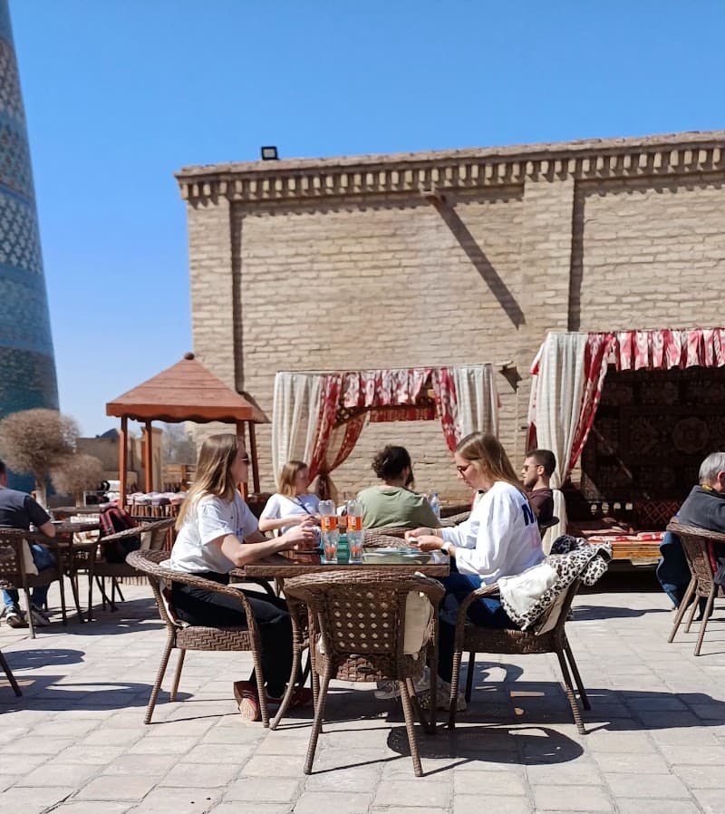 Bir Gumbaz Restaurant
