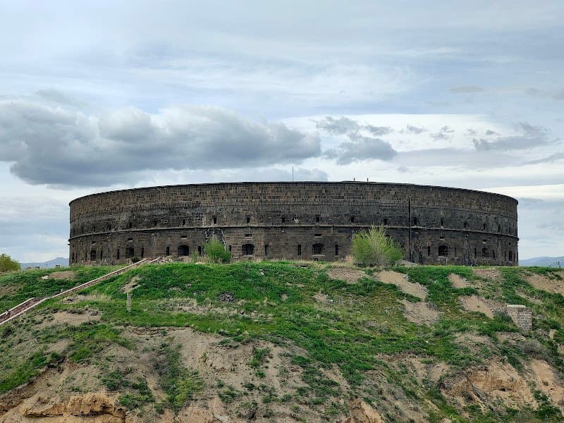Black Fortress (Sev Berd) Hill Walk