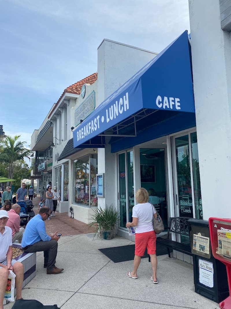 Blue Dolphin Cafe – St. Armands Circle
