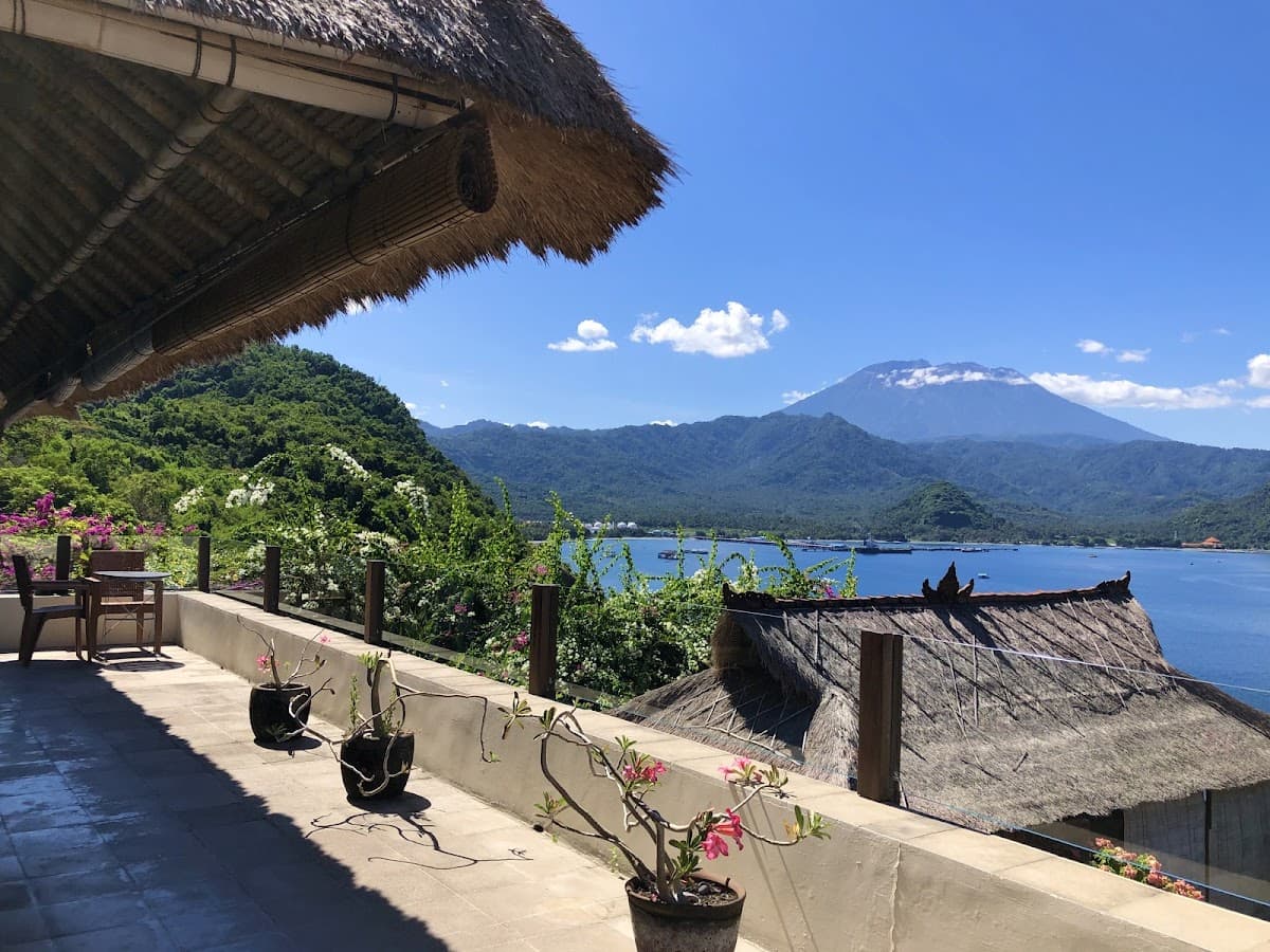 Blue Lagoon Eco-Lodge
