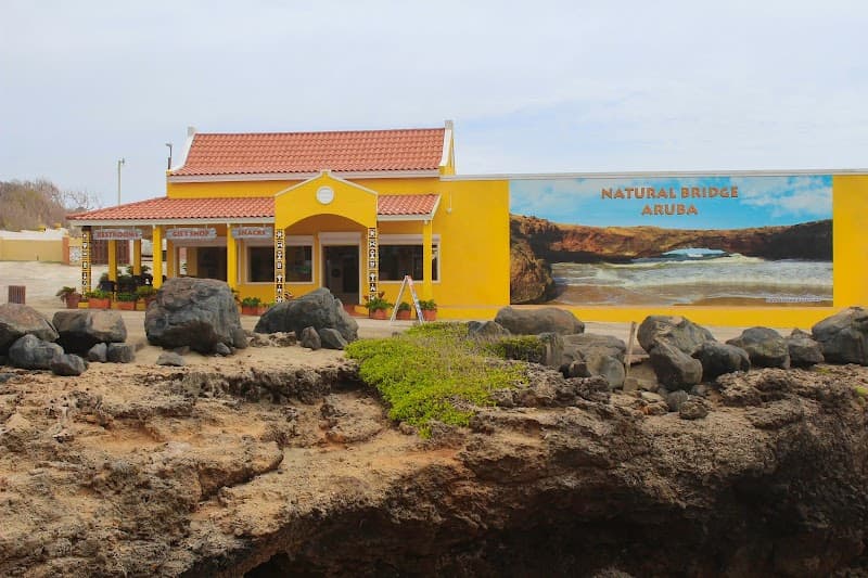 Boca Jichi Natural Arch