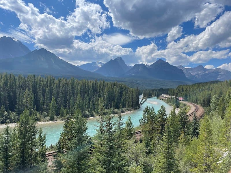 Bow Valley Parkway (Highway 1A)