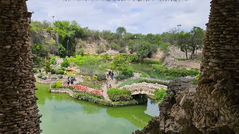 Brackenridge Park Free Explore