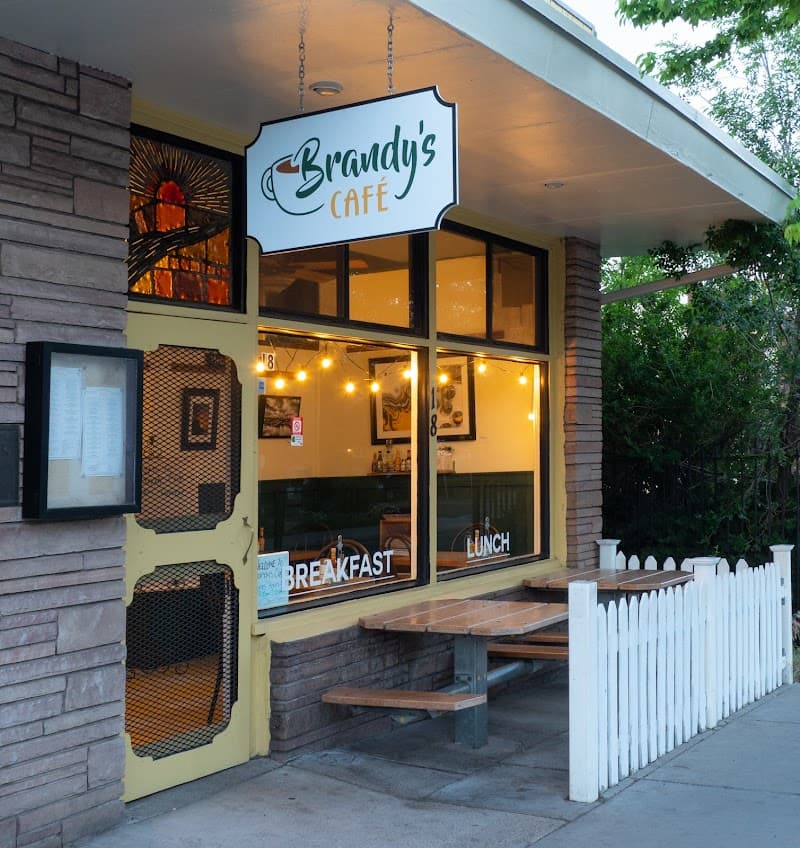 Brandy's Cafe & Bakery – Cedar