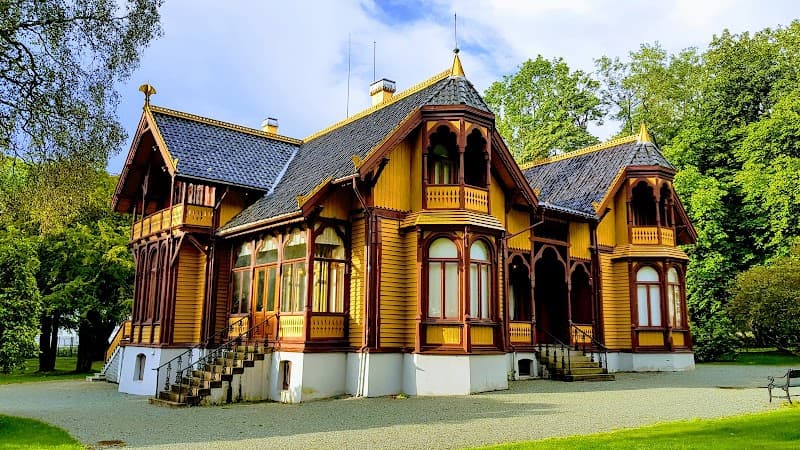 Breidablikk Mansion