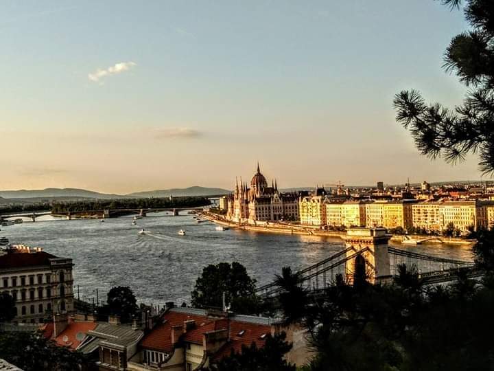 Buda Castle Prestige Collection