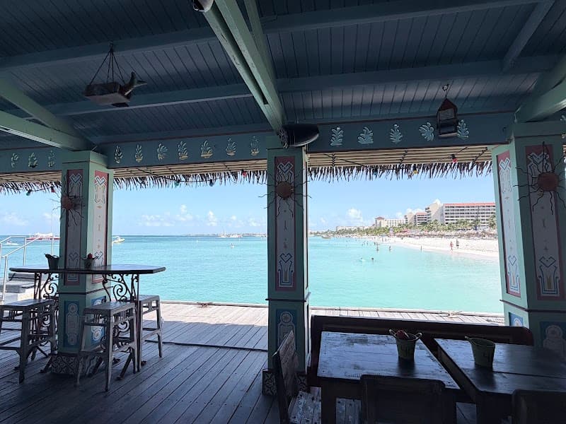 Bugaloe Beach Bar & Grill
