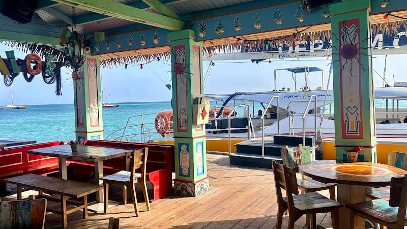 Bugaloe Beach Bar & Grill