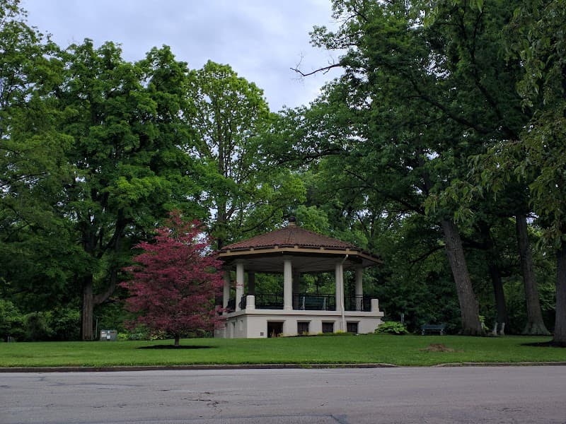Burnet Woods Park