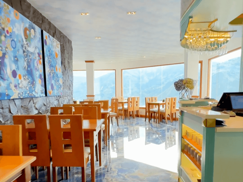 Café del Cielo (at Luna Volcán Adventure Spa)