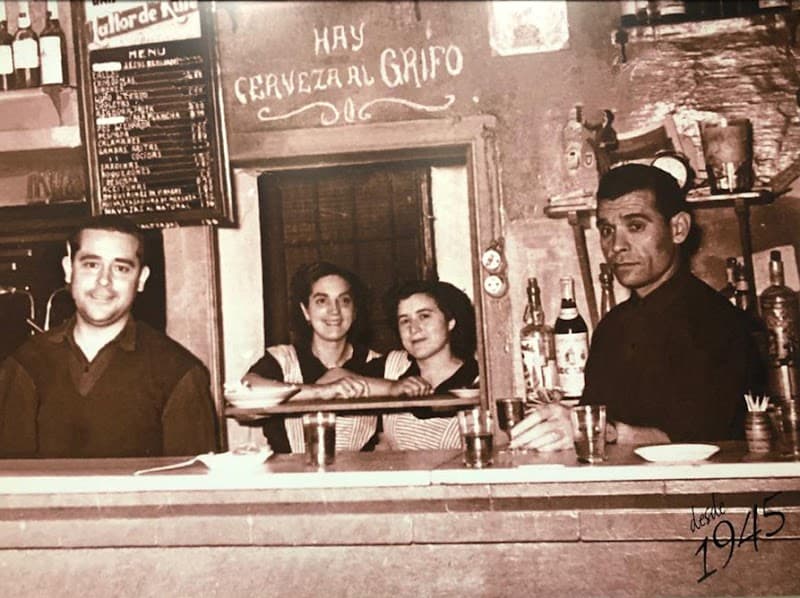 Café near Mezquita: Café Bar Miguelito (for Simple Breakfast)