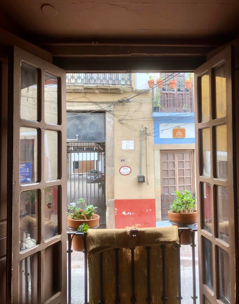 Romantic Guanajuato: Colorful Alleys & Mountain Sunsets
