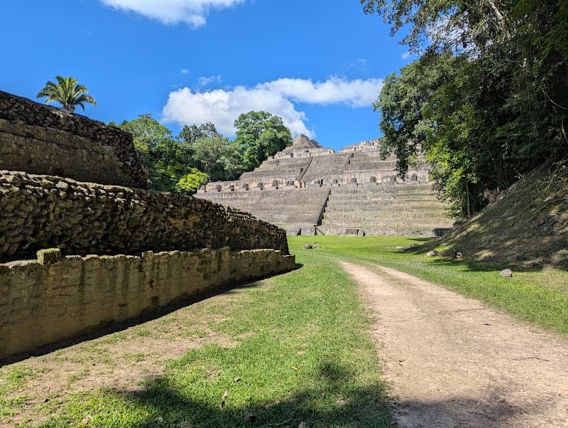 Cahal Pech Area Free Explore