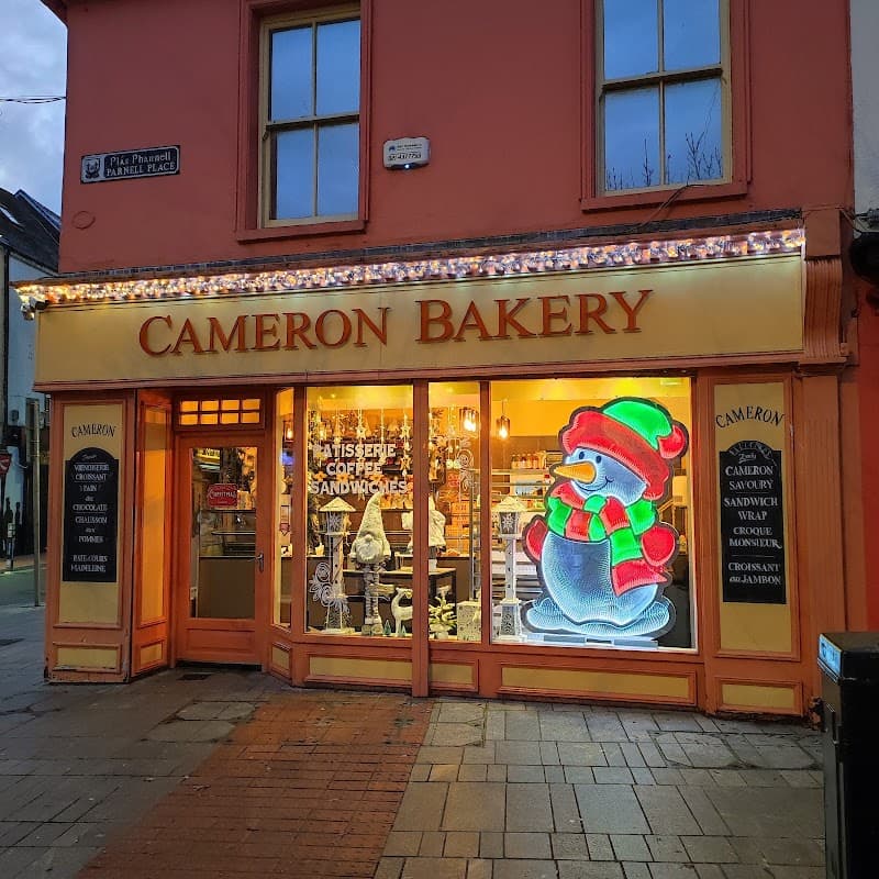 Cork Culture Quest: 7 Days of History, Art & Flavors
