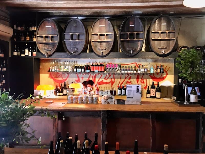 Can Cisa / Bar Brutal (or similar natural wine bar in Born/Eixample)