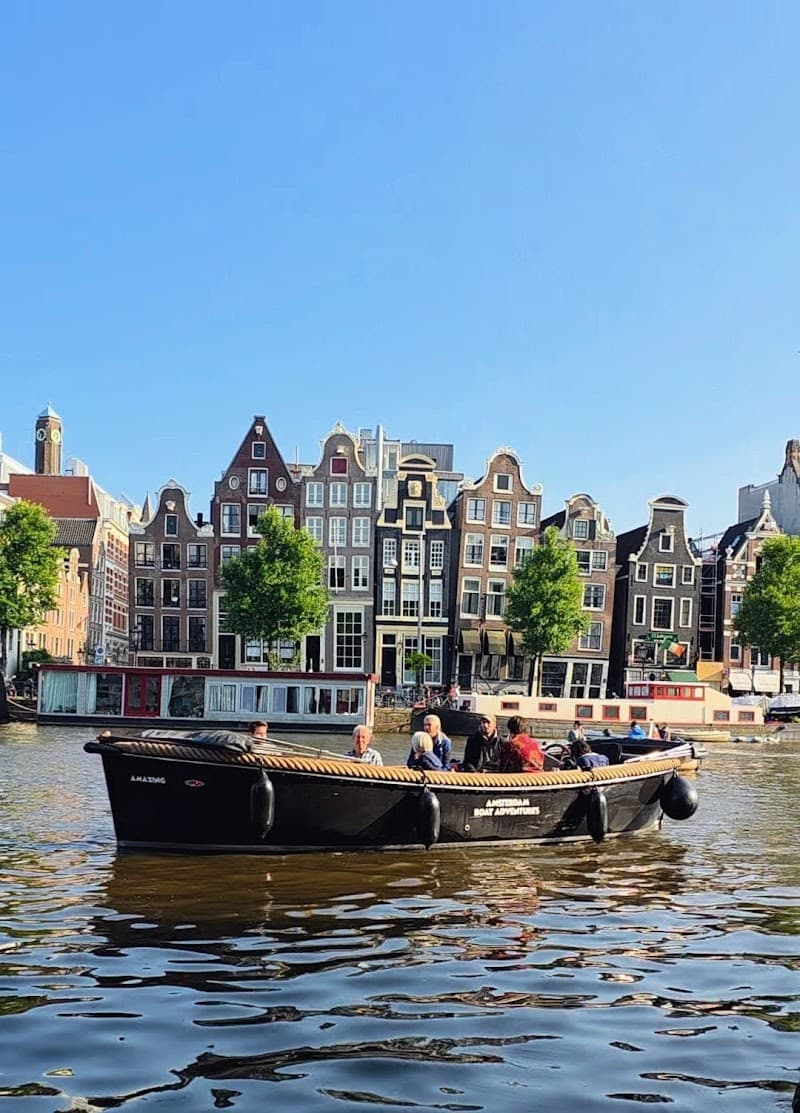Canal Cruise (Small, Open-Boat)