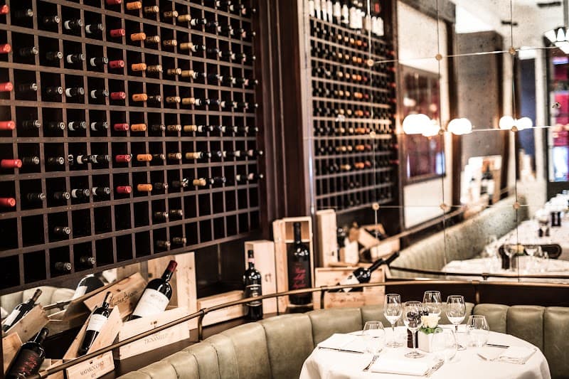 Cantinetta Antinori Monaco