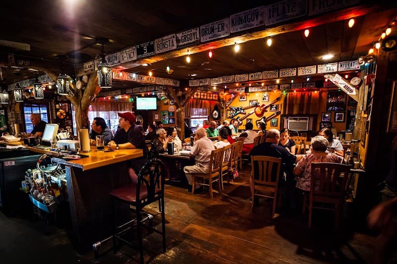 Casey’s Rib Shack