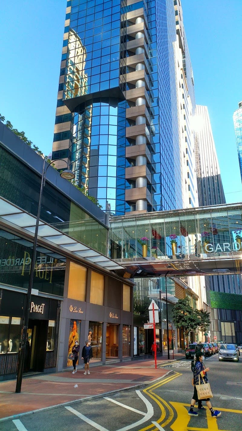 Causeway Bay Street Food