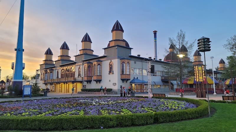 Cedar Point Scenic Drive