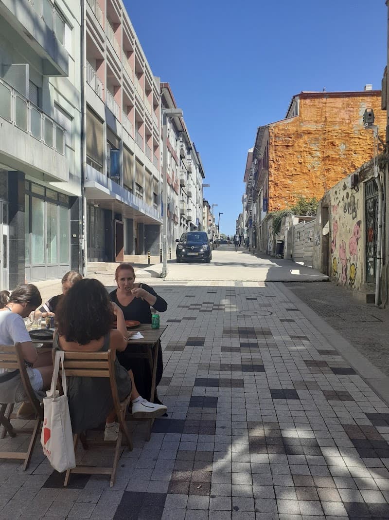 Cedofeita & Rua de Miguel Bombarda Art District