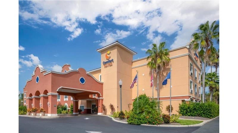 Central Comfort Inn