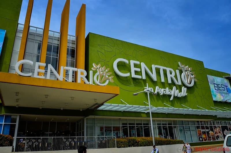 Centrio Ayala Mall Stroll