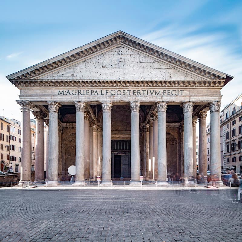 Centro Storico to Trastevere Stroll (Pantheon, Piazza Navona, Tiber River)