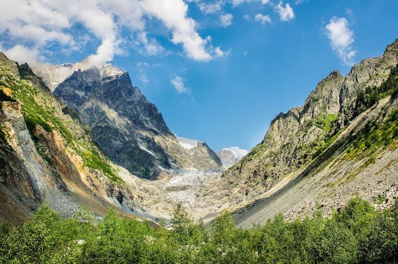 Chaladi Glacier Hike