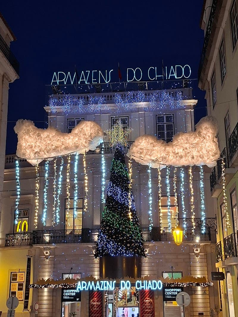 Chiado & Rua Garrett Stroll