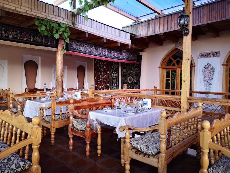Chinar Chaikhana (Teahouse)