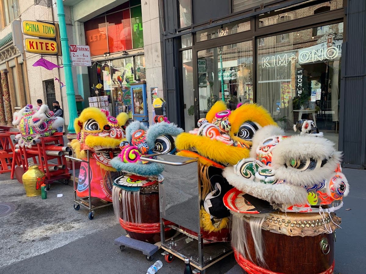 Chinatown Alley Wander
