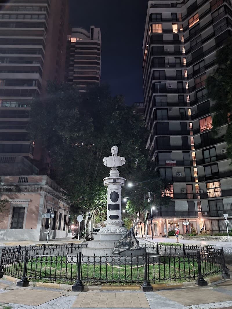 Chinatown and Belgrano Free Explore