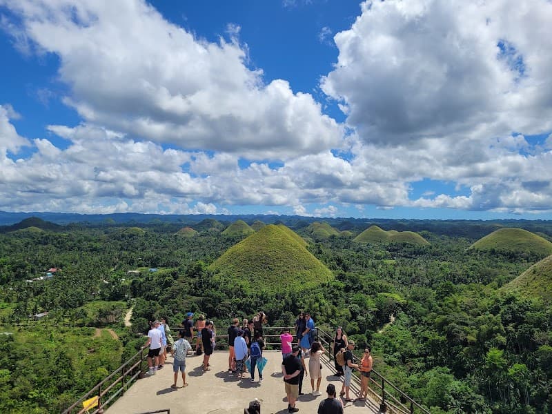 Chocolate Hills Complex Cafe