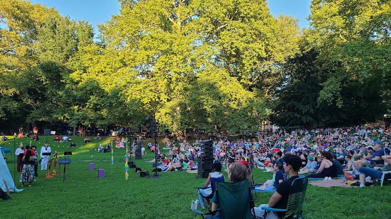 Clark Park & Cedar Park Evening Stroll