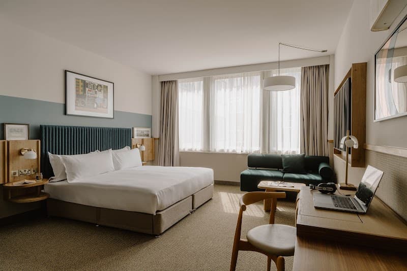 Club Quarters Hotel, St. Paul's