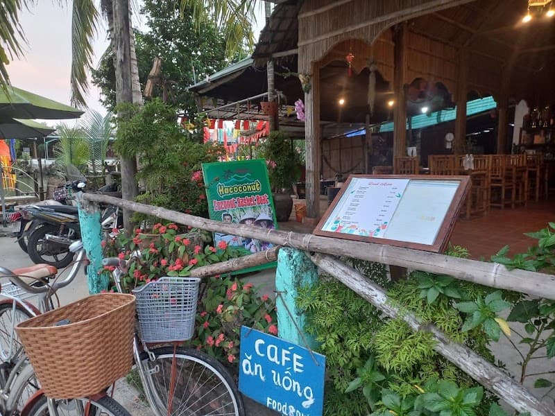 Coconut Forest Basket Boat Drift