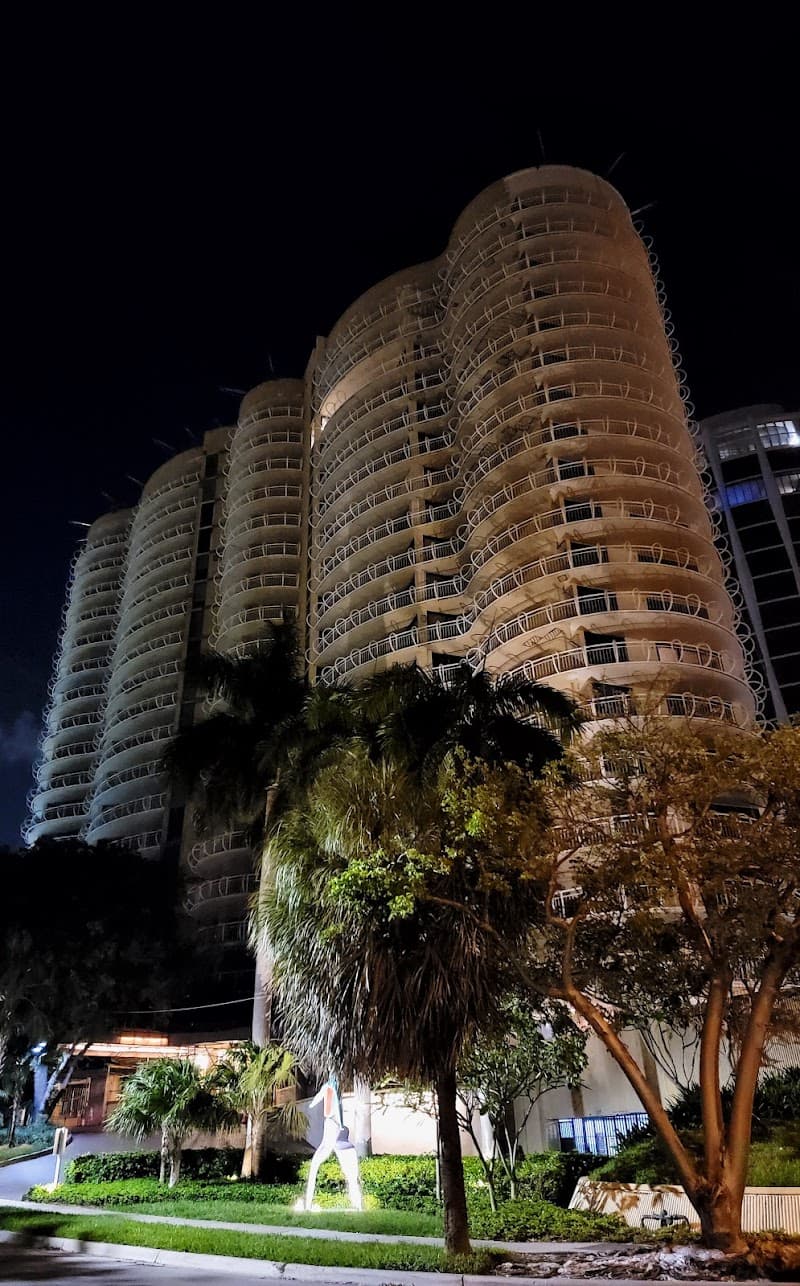 Coconut Grove Free Explore