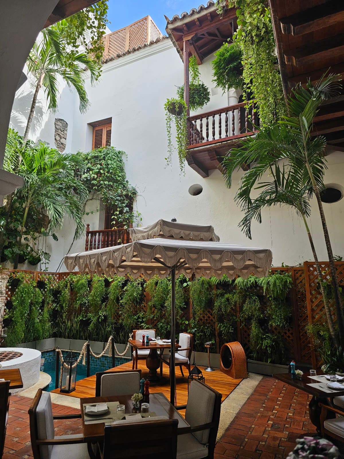 Colombian Breakfast Café - Old City