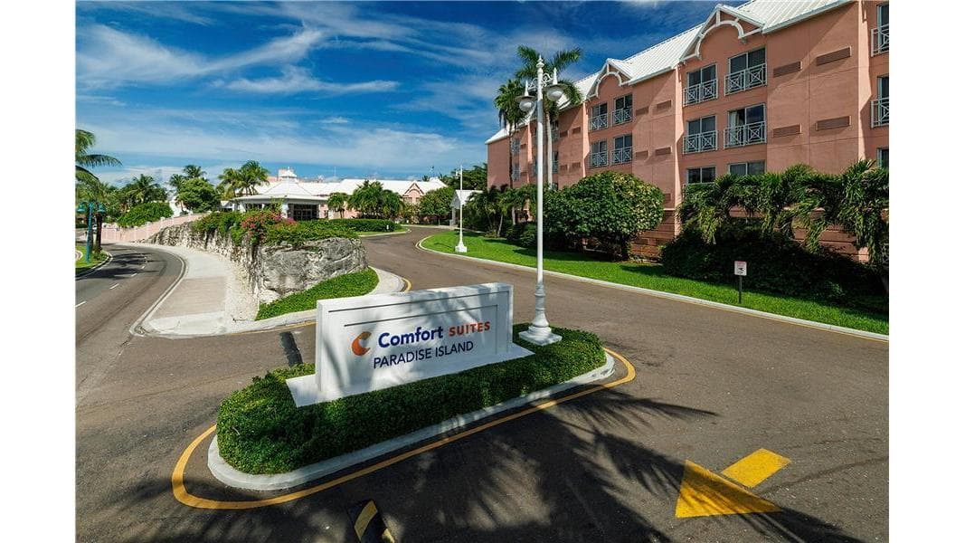 Comfort Suites Paradise Island