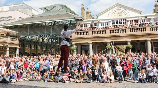 Covent Garden Piazza & Street Performers
